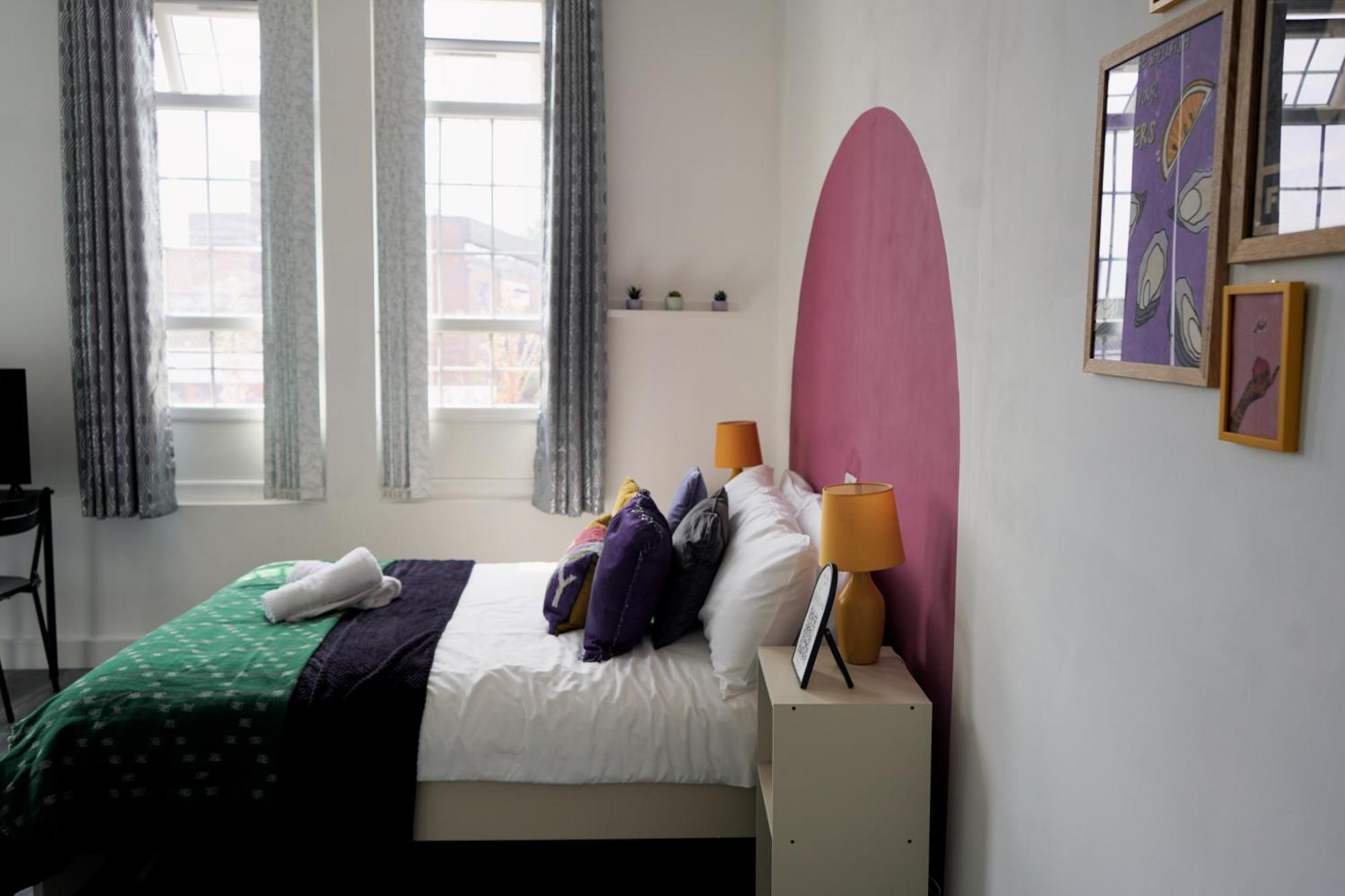 Bright And Spacious Studio In Central Бирмингам Екстериор снимка